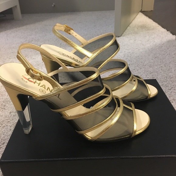NWT Chanel gold/black heels - Picture 3 of 6